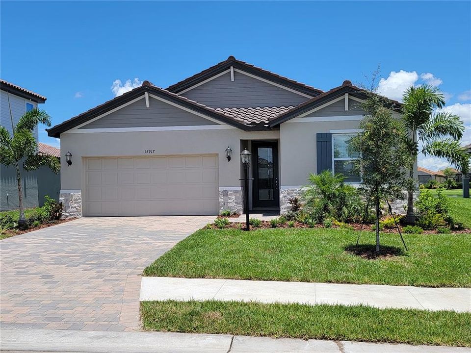 Vendido Recientemente: $498,350 (3 camas, 2 baños, 1654 Pies cuadrados)