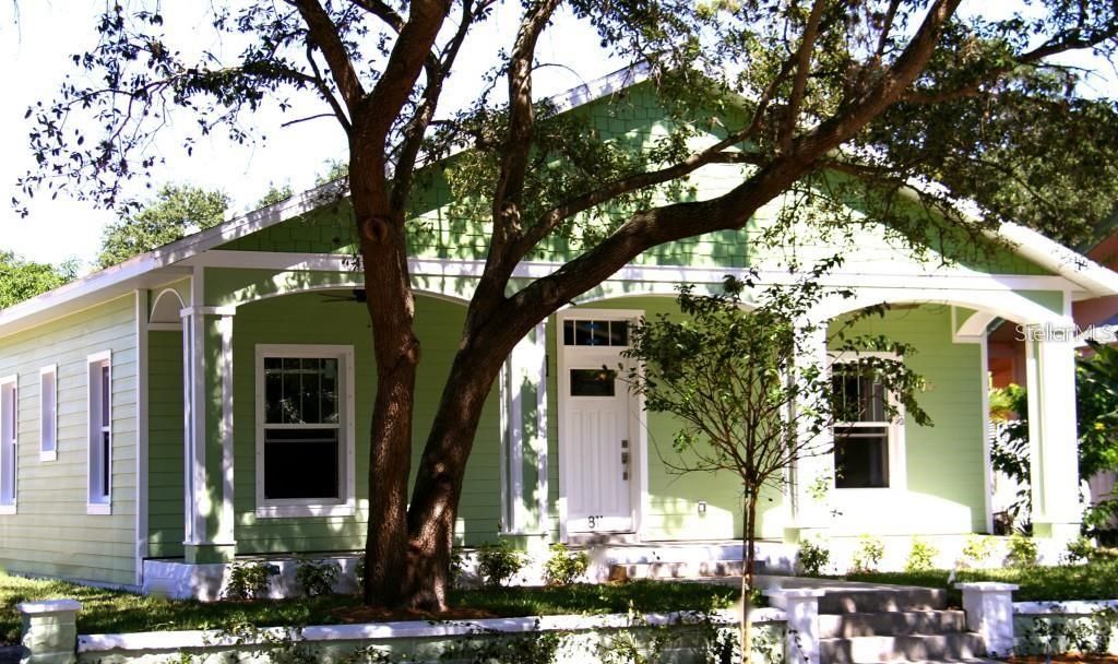 Recently Sold: $680,000 (3 beds, 2 baths, 1880 Square Feet)