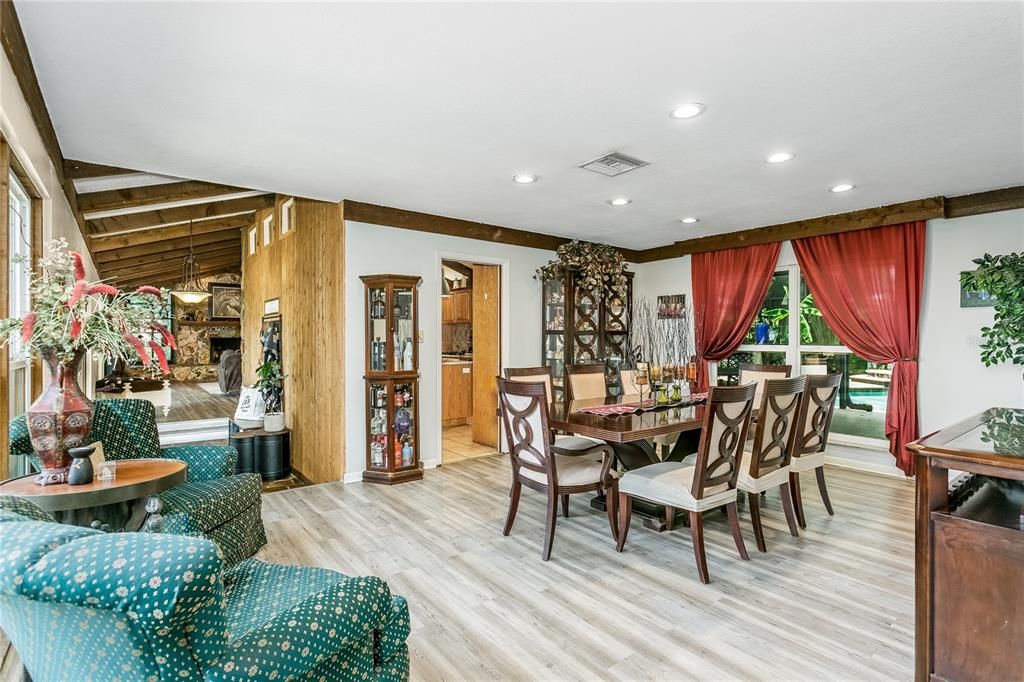 Active With Contract: $780,000 (4 beds, 3 baths, 3613 Square Feet)