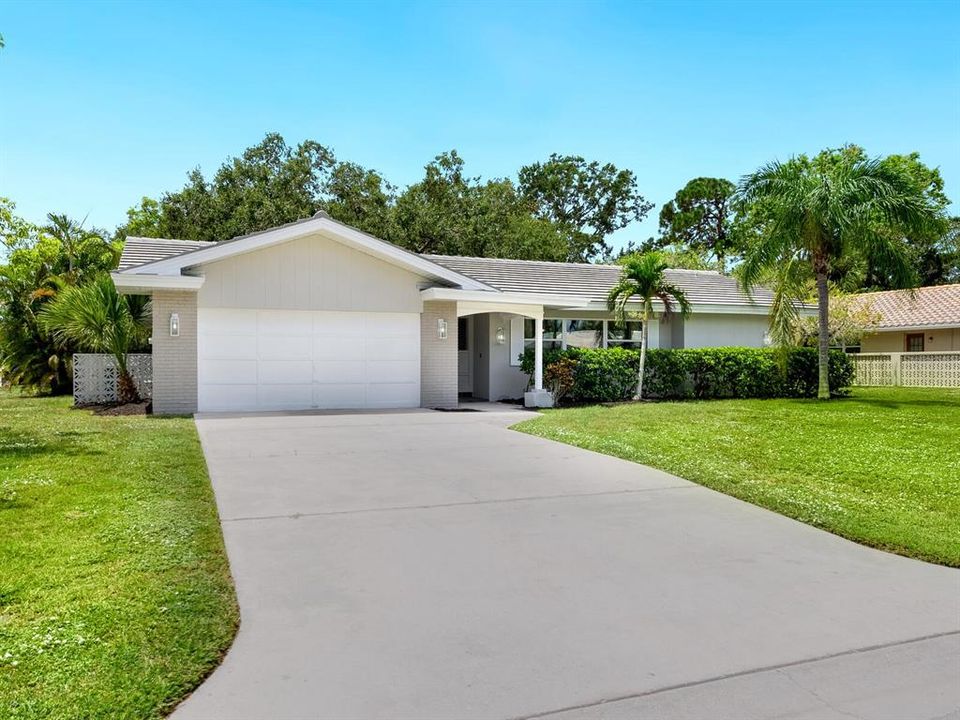 Recently Sold: $525,000 (3 beds, 2 baths, 1583 Square Feet)