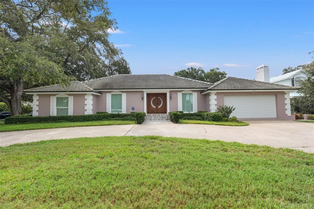 Recently Sold: $1,100,000 (4 beds, 3 baths, 2415 Square Feet)