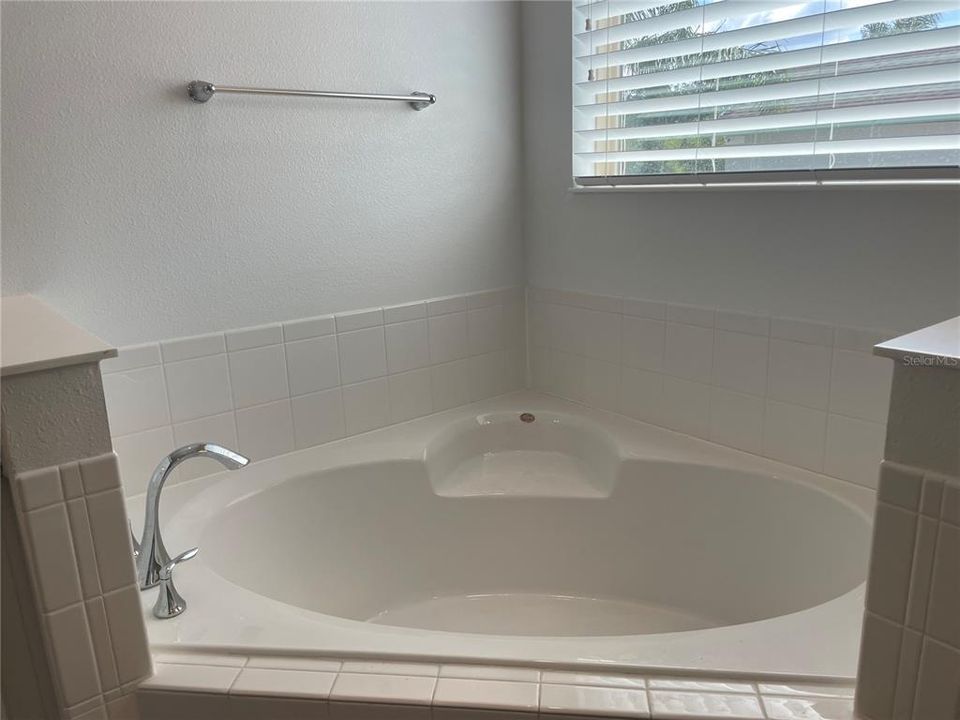 Недавно арендовано: $3,700 (3 спален, 4 ванн, 3097 Квадратных фут)