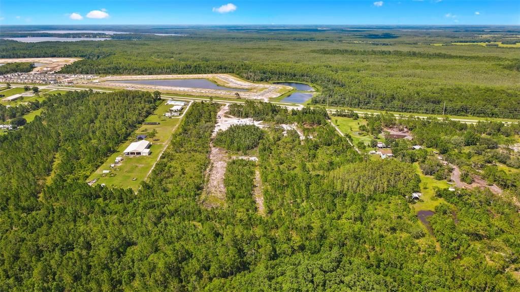 На продажу: $550,000 (6.83 acres)