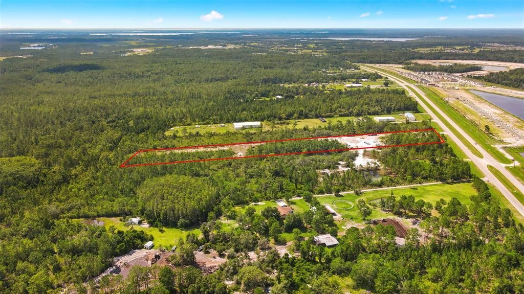 На продажу: $550,000 (6.83 acres)