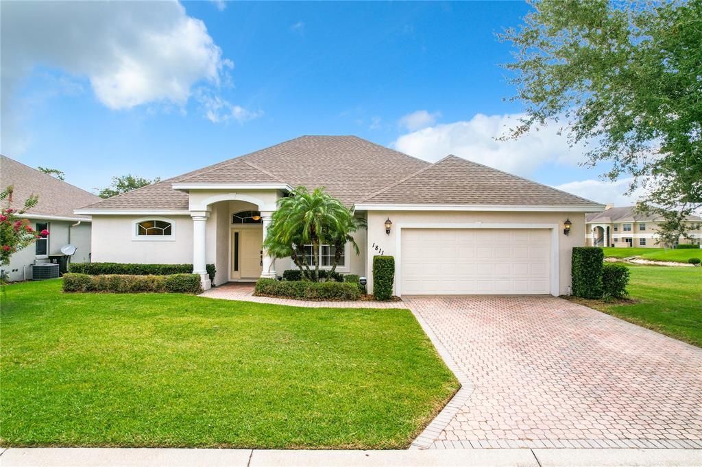 Recently Sold: $409,900 (3 beds, 2 baths, 1949 Square Feet)