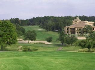 Another beautiful view along the Skyview course.