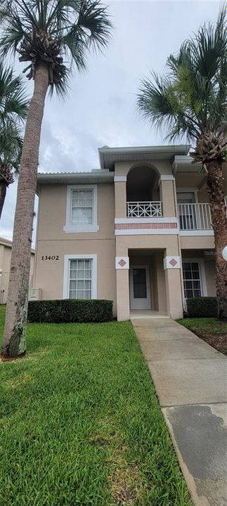 Vendido Recientemente: $244,999 (2 camas, 2 baños, 1013 Pies cuadrados)