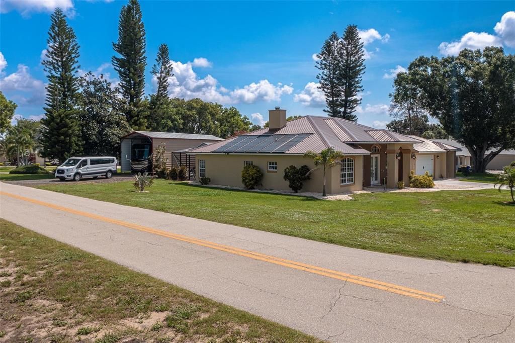 Recently Sold: $560,000 (4 beds, 2 baths, 2451 Square Feet)