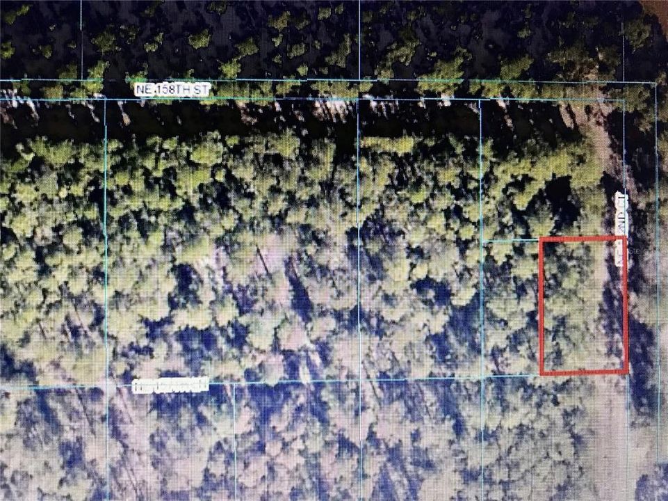 For Sale: $6,500 (0.11 acres)