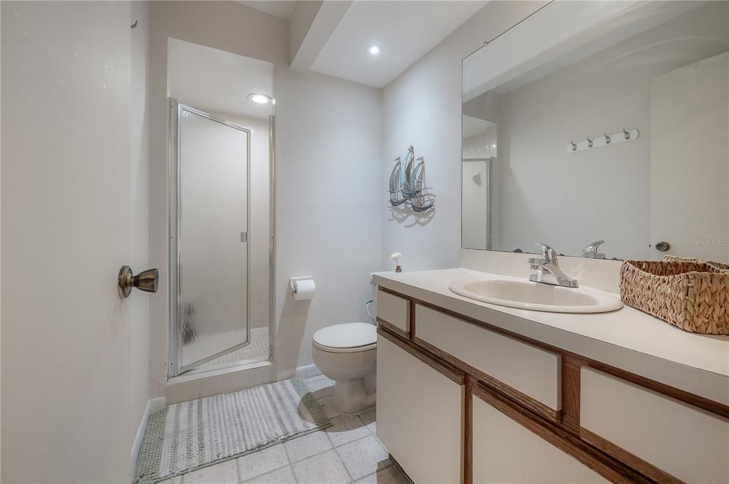 最近售出: $499,000 (2 贝兹, 2 浴室, 1475 平方英尺)