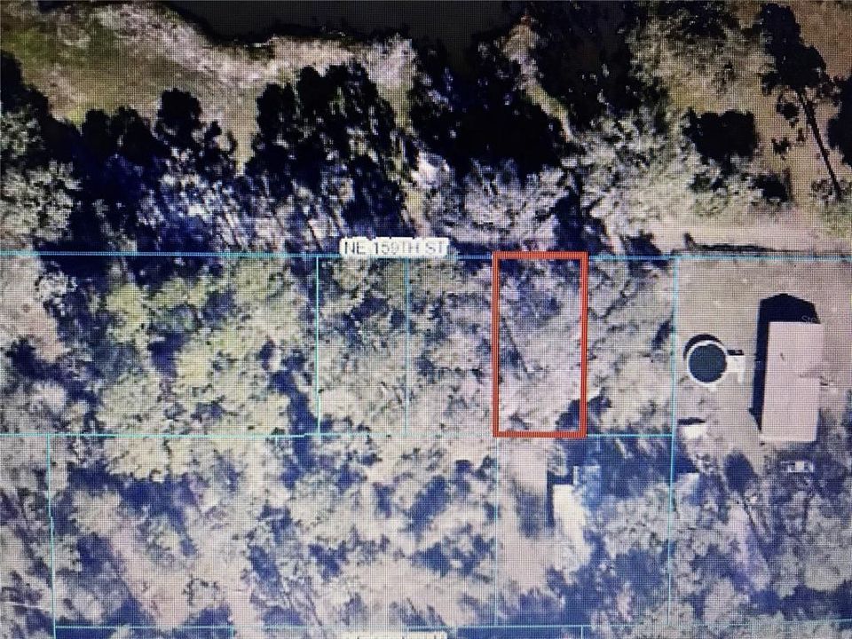 For Sale: $6,500 (0.11 acres)