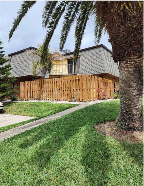 Recently Sold: $275,000 (2 beds, 2 baths, 664 Square Feet)