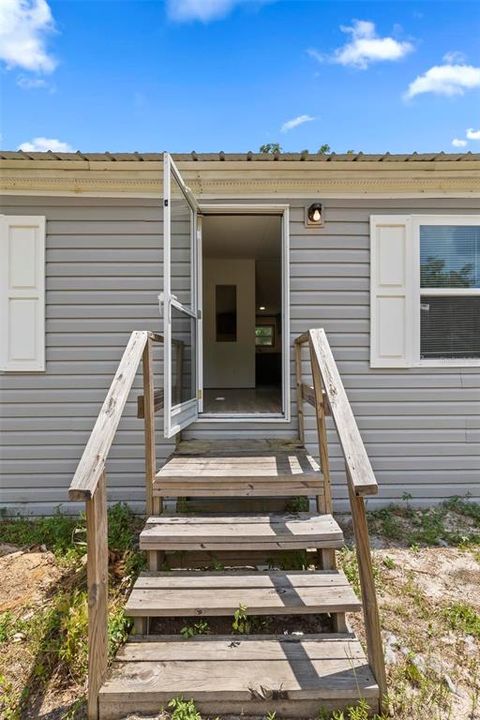 Recently Sold: $139,000 (3 beds, 2 baths, 1080 Square Feet)