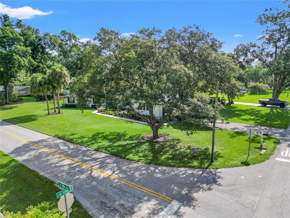 Recently Sold: $979,000 (5 beds, 3 baths, 3275 Square Feet)