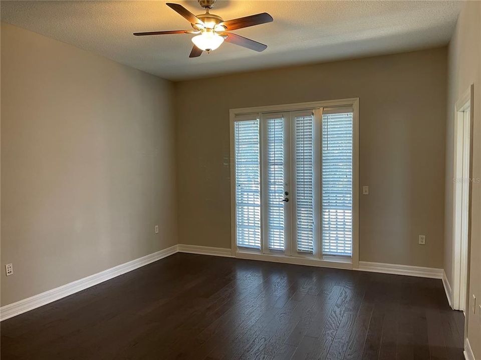 For Rent: $4,500 (3 beds, 3 baths, 2199 Square Feet)