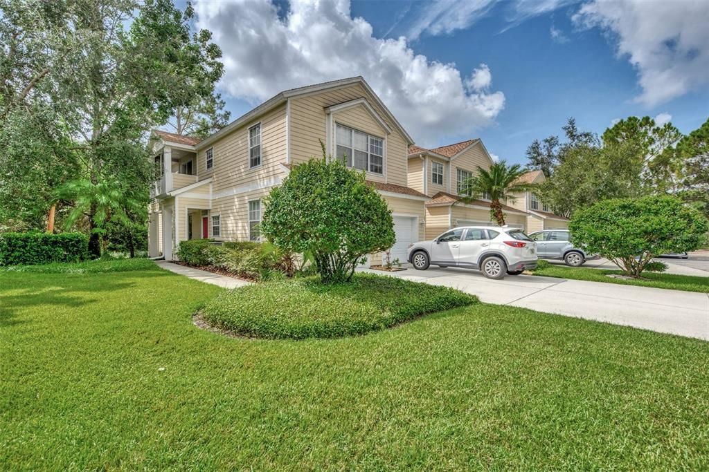 Welcome to 6423 Rosefinch Ct # 101!