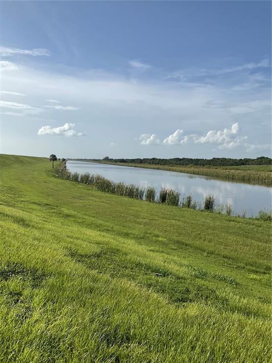 Rim canal from Port Mayaca just minutes away