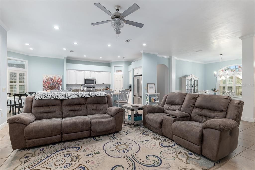 Recently Sold: $529,000 (3 beds, 2 baths, 2277 Square Feet)