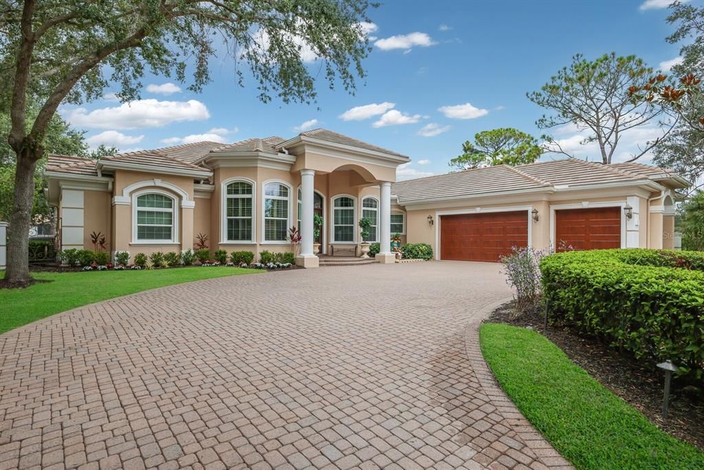 Vendido Recientemente: $1,950,000 (3 camas, 3 baños, 4193 Pies cuadrados)