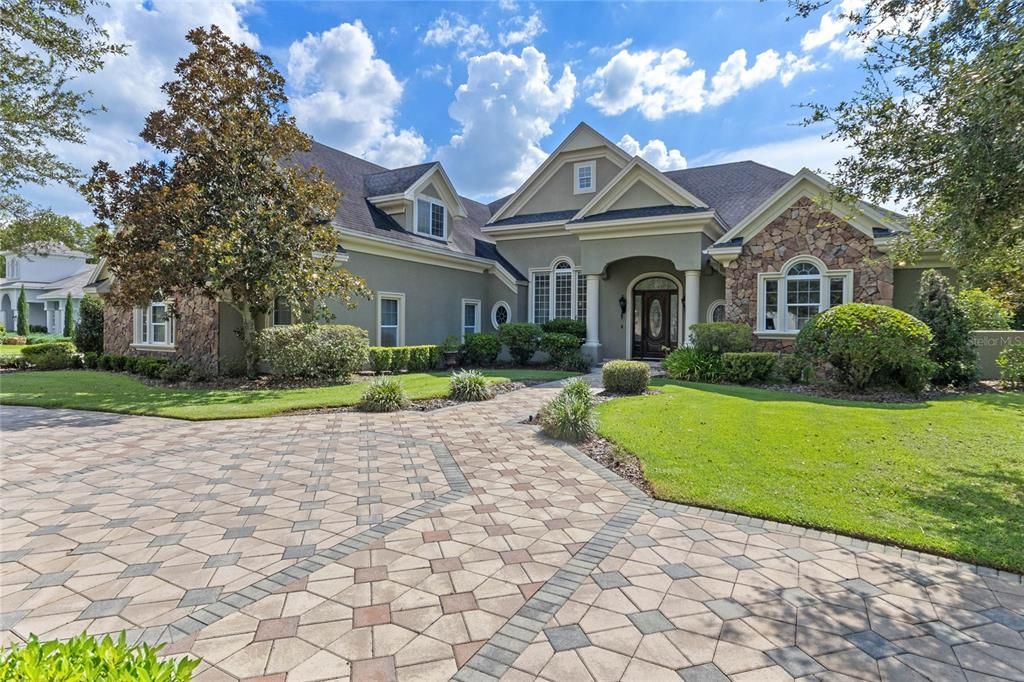 Recently Sold: $1,279,900 (4 beds, 5 baths, 4835 Square Feet)