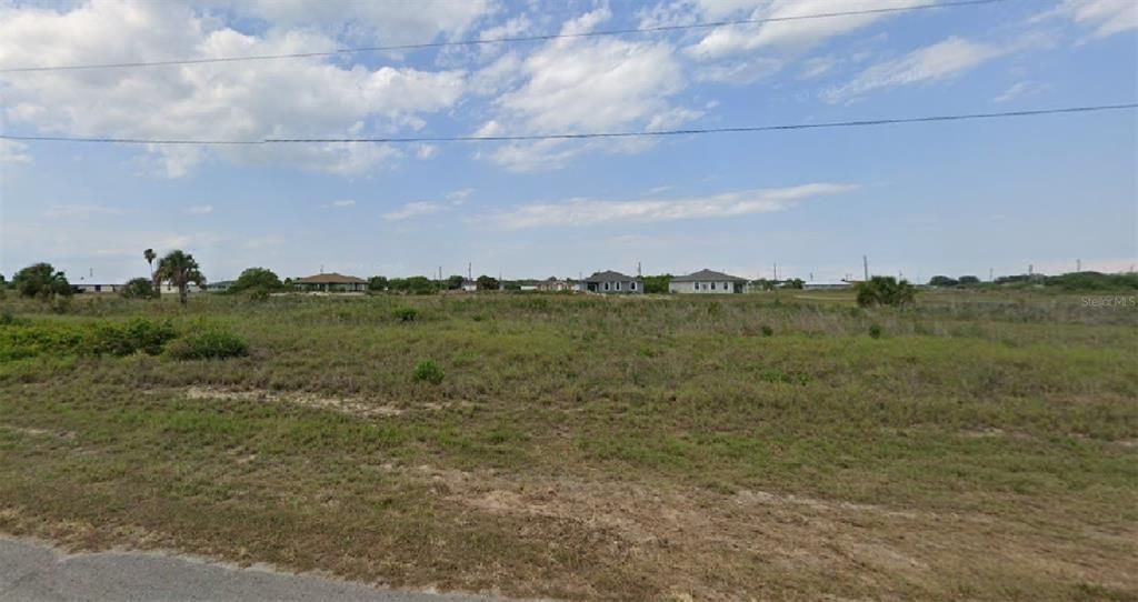 Недавно продано: $25,000 (0.23 acres)