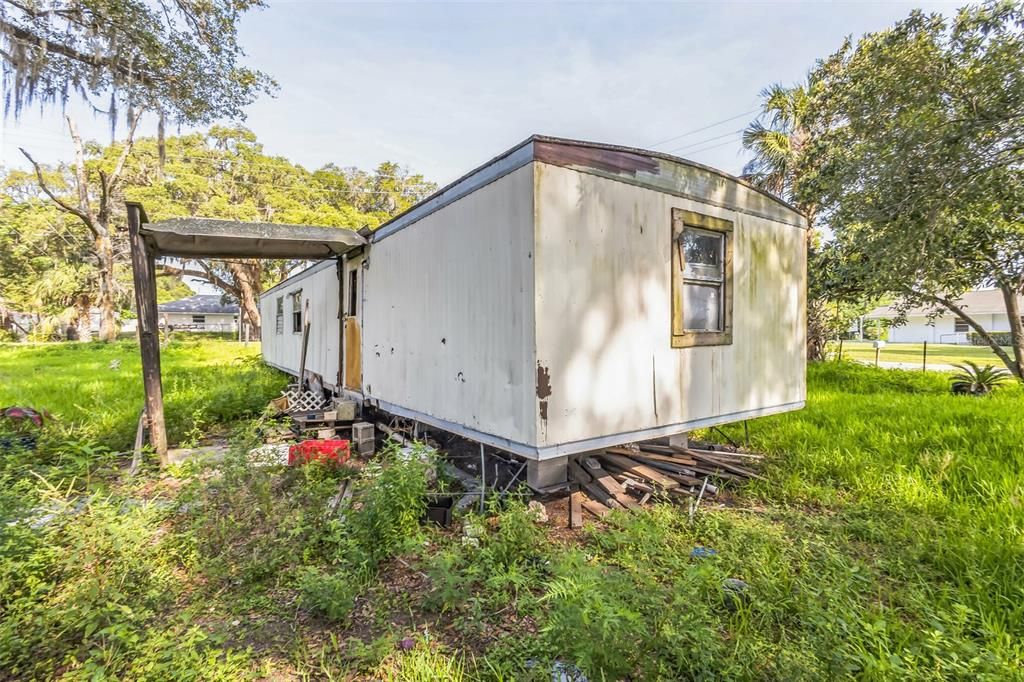 Recently Sold: $45,000 (2 beds, 1 baths, 728 Square Feet)