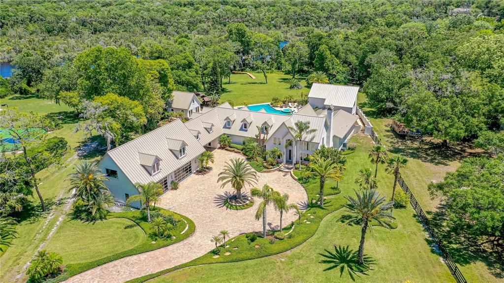 Recently Sold: $2,999,990 (5 beds, 4 baths, 8180 Square Feet)