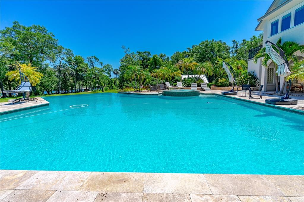 Recently Sold: $2,999,990 (5 beds, 4 baths, 8180 Square Feet)