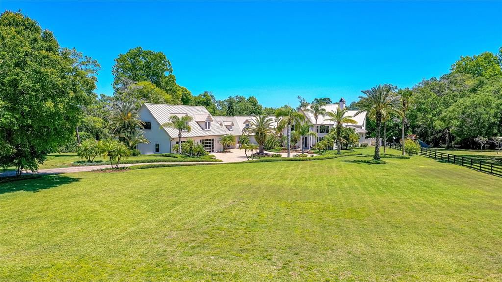 Recently Sold: $2,999,990 (5 beds, 4 baths, 8180 Square Feet)