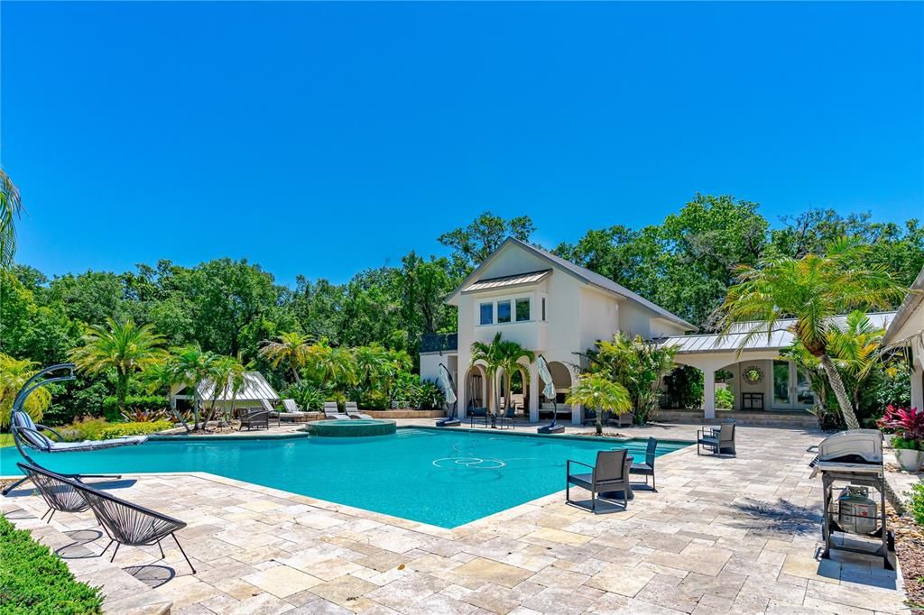 Recently Sold: $2,999,990 (5 beds, 4 baths, 8180 Square Feet)