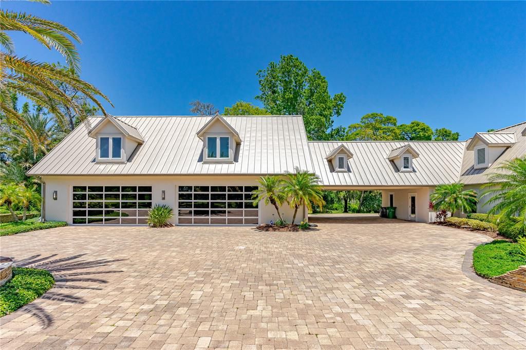 Recently Sold: $2,999,990 (5 beds, 4 baths, 8180 Square Feet)