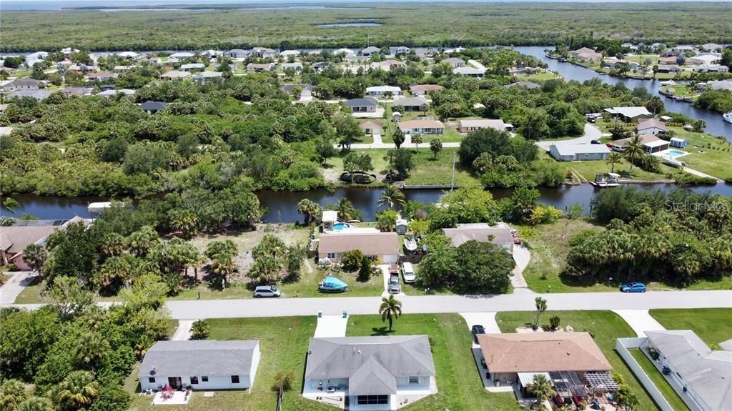 En Venta: $28,000 (0.23 acres)