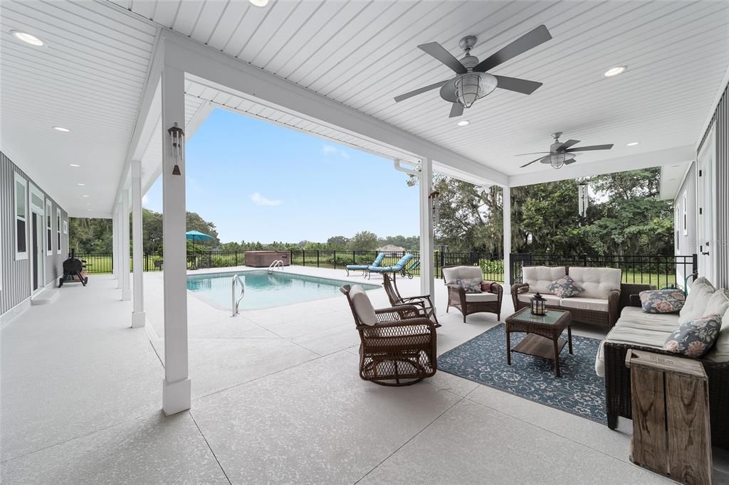 Recently Sold: $999,000 (4 beds, 3 baths, 3120 Square Feet)