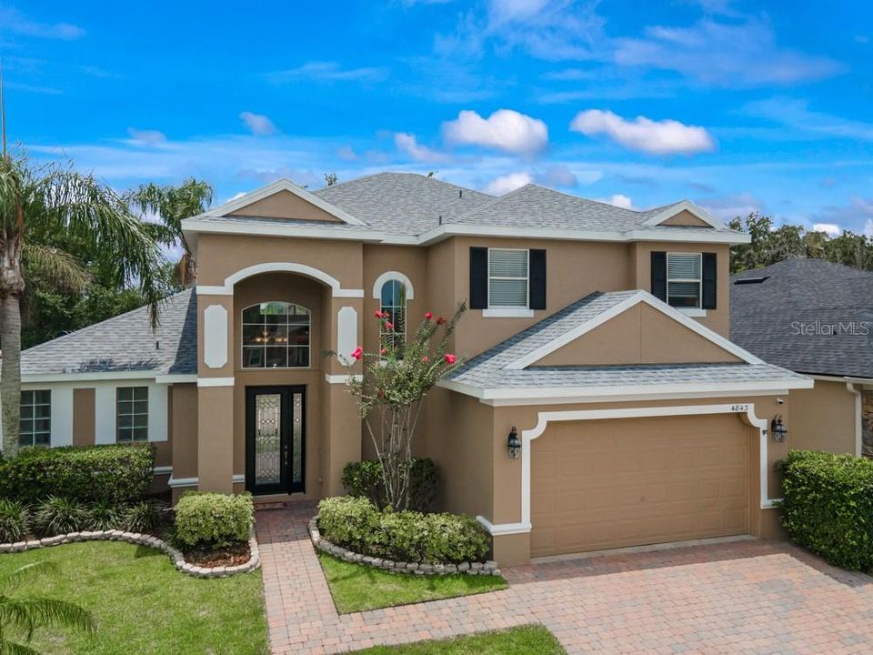 Recently Sold: $525,000 (3 beds, 2 baths, 2531 Square Feet)