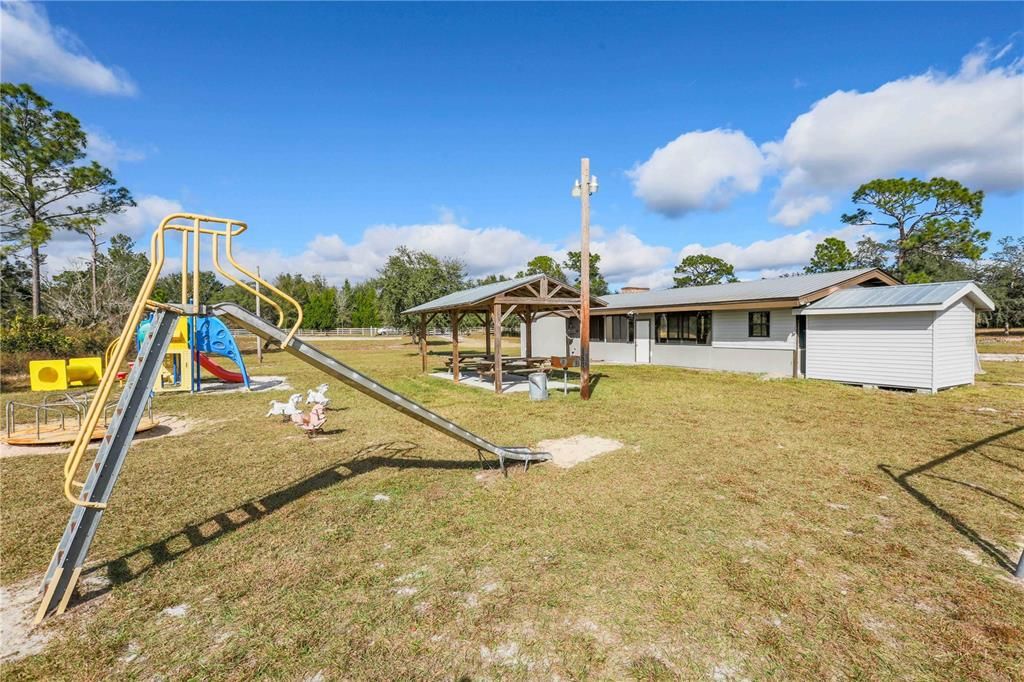 Royal Trails Playground, Picnic Area and Community Building