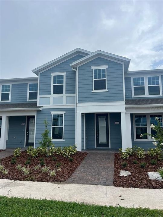 Недавно продано: $506,370 (4 спален, 3 ванн, 1858 Квадратных фут)