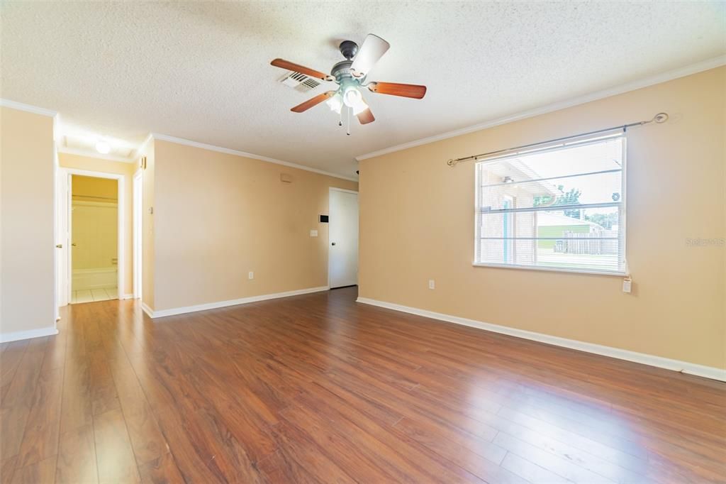 For Sale: $279,990 (3 beds, 2 baths, 1776 Square Feet)
