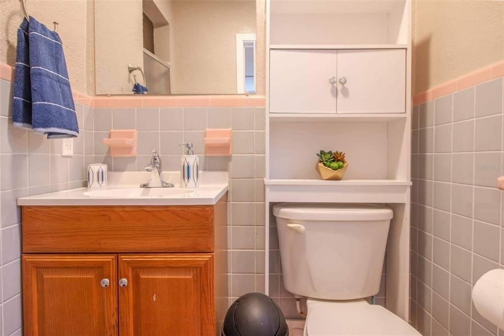 В аренду: $5,400 (6 спален, 4 ванн, 2020 Квадратных фут)
