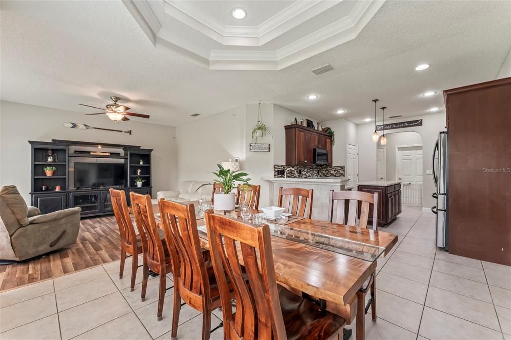 Recently Sold: $610,000 (4 beds, 3 baths, 2575 Square Feet)