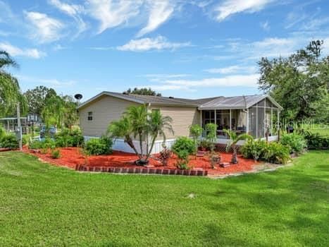 Active With Contract: $349,900 (4 beds, 2 baths, 1782 Square Feet)