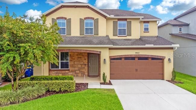 Recently Sold: $549,000 (4 beds, 2 baths, 2554 Square Feet)