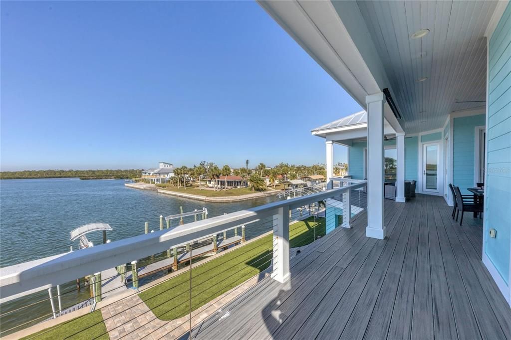 Recently Sold: $2,900,000 (4 beds, 3 baths, 2929 Square Feet)