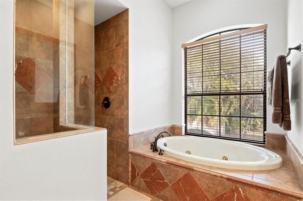 Недавно арендовано: $11,000 (4 спален, 3 ванн, 3277 Квадратных фут)