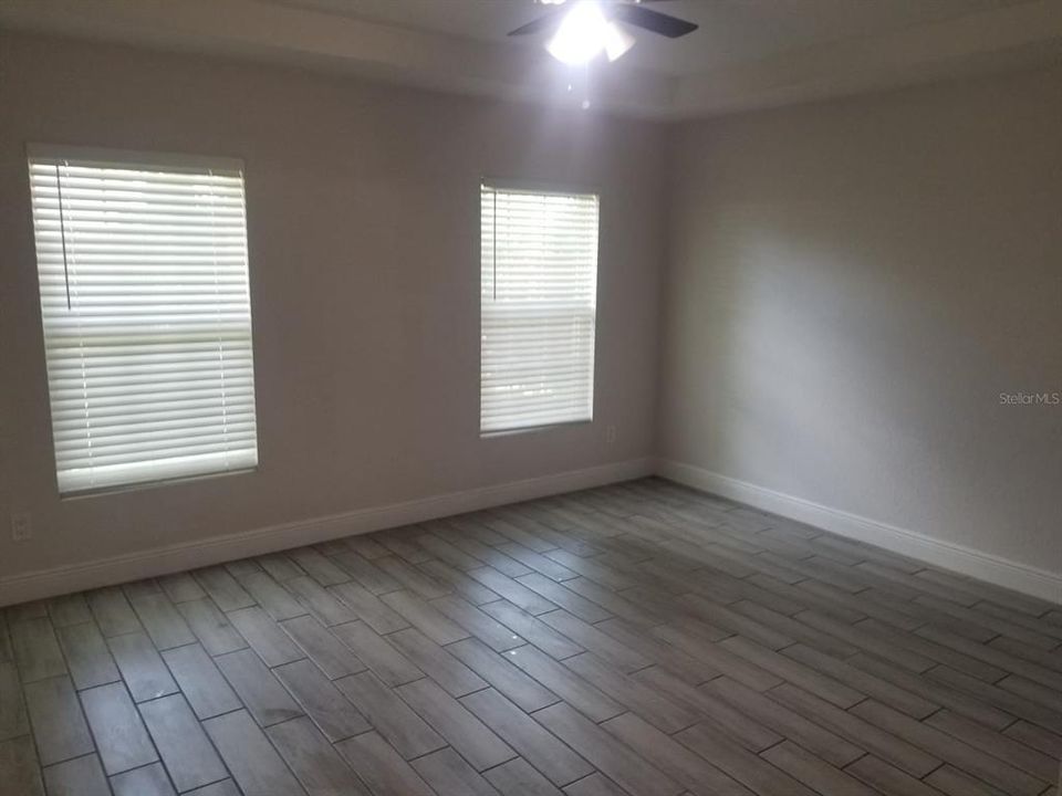 Recently Rented: $2,149 (3 beds, 2 baths, 1400 Square Feet)