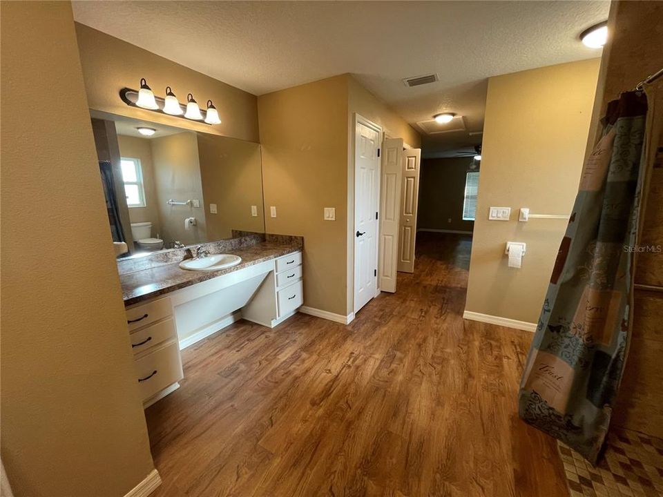 Недавно арендовано: $1,650 (2 спален, 2 ванн, 1169 Квадратных фут)
