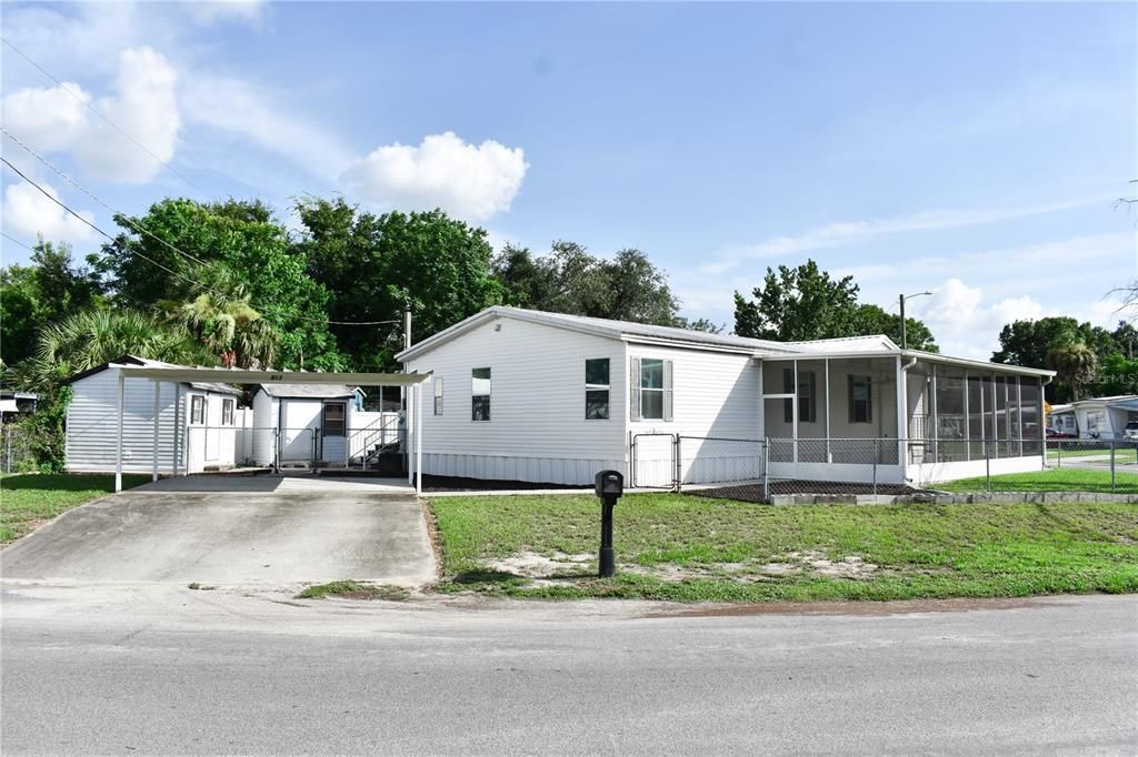 Recently Sold: $229,990 (2 beds, 2 baths, 1484 Square Feet)