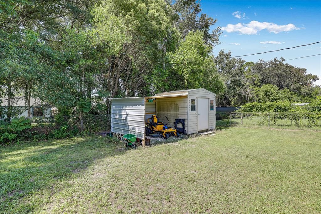 Recently Sold: $255,000 (3 beds, 2 baths, 1377 Square Feet)