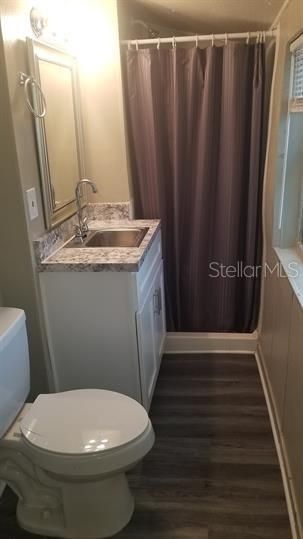 Recently Rented: $875 (1 beds, 71 baths, 200 Square Feet)