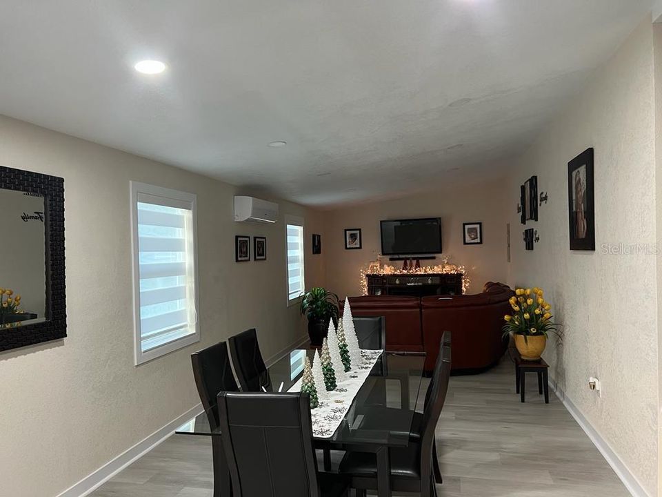 Recently Sold: $300,000 (2 beds, 2 baths, 2482 Square Feet)