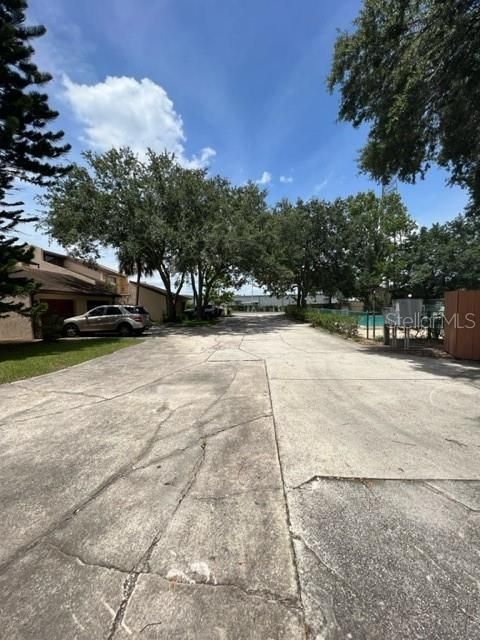 Recently Sold: $139,000 (2 beds, 2 baths, 1392 Square Feet)